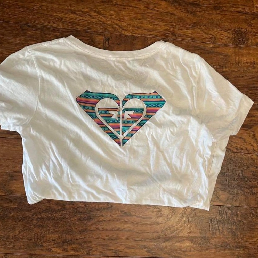 Roxy tee